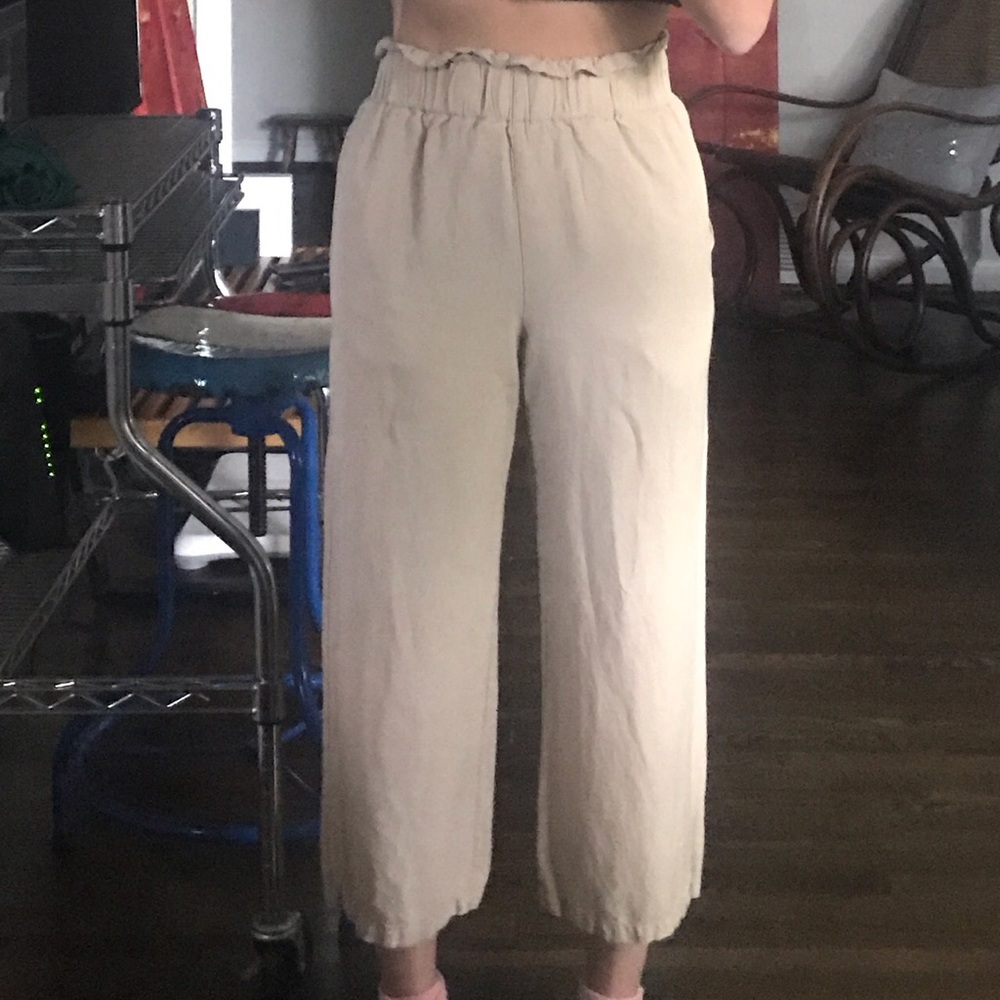 Super cute tan paper bag pants from Nordstrom!